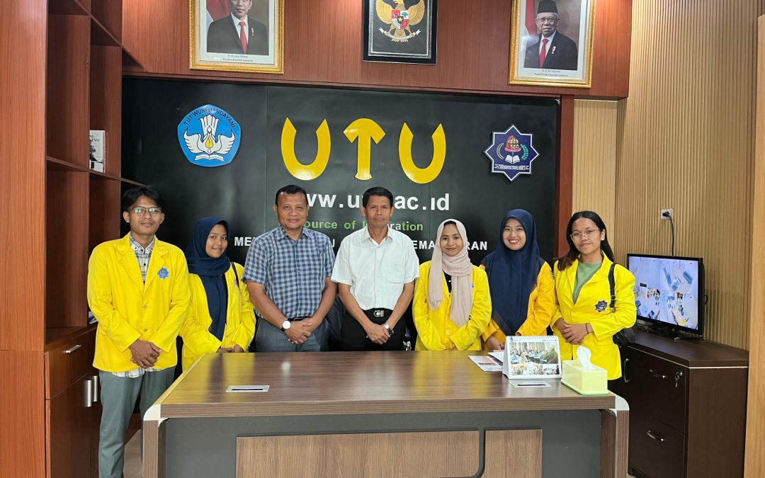 Rektor UTU Lepas 5 Mahasiswa KKN Kebangsaan ke Ambon